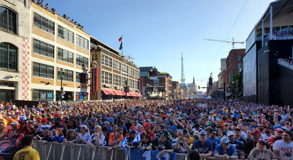 How Big Was The Nashville Draft? NFL Claims Crowds Totaled 600,000