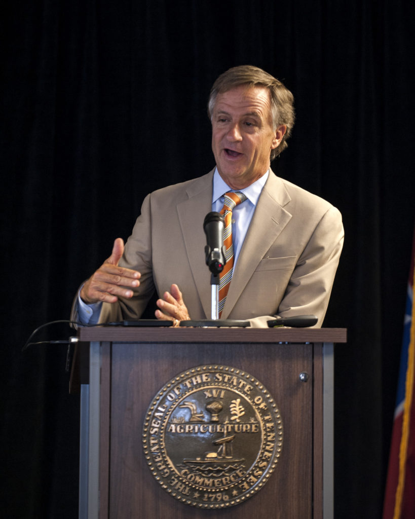 Tennessee Gov. Bill Haslam speaks from a podium
