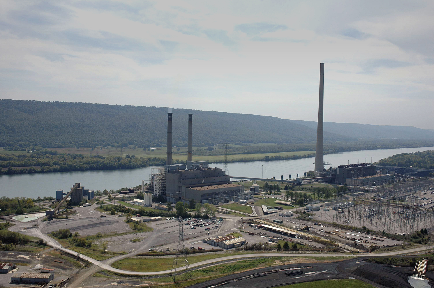 An Old TVA Coal Plant Will Become Google's Next $600M Data Center ...