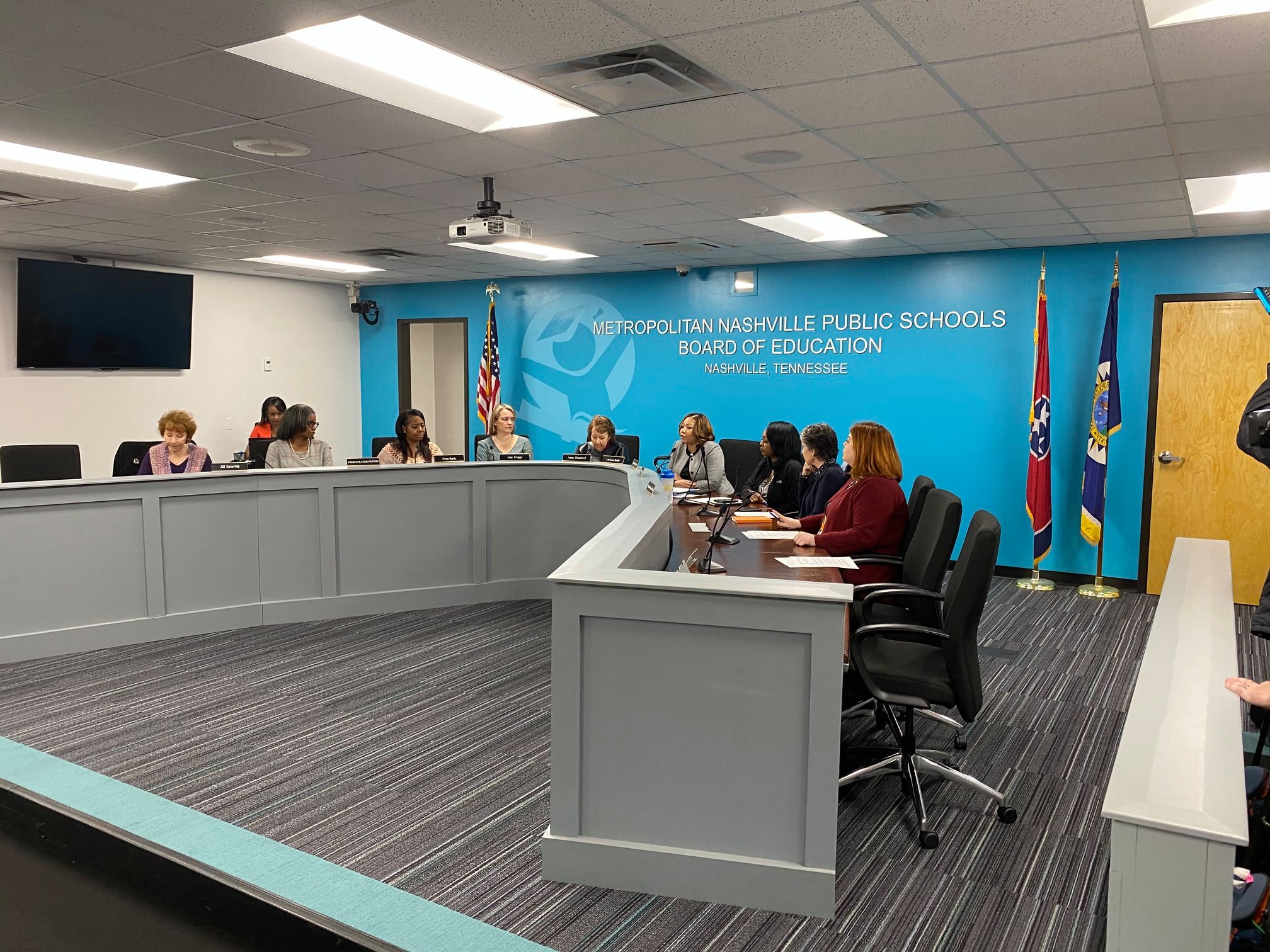 Metro Nashville School Board Weighs Closing 4 Schools | WPLN News