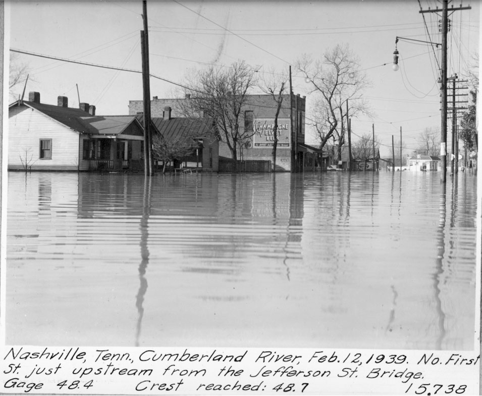 The 2010 Flood: A Rising Creek, Panicked Shoppers And A Floating Police ...