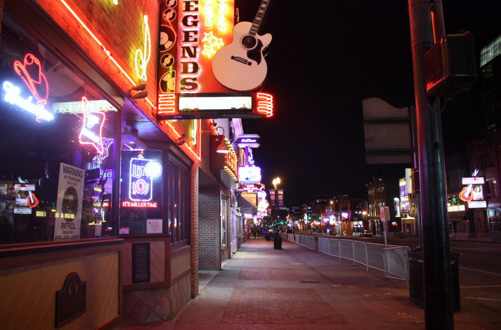 downtown Nashville honky tonks