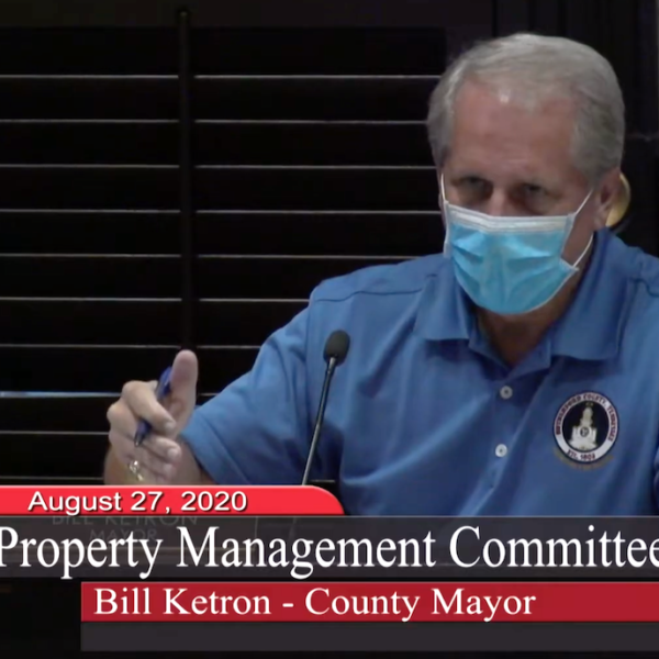 Mayor Bill Ketron mask meeting