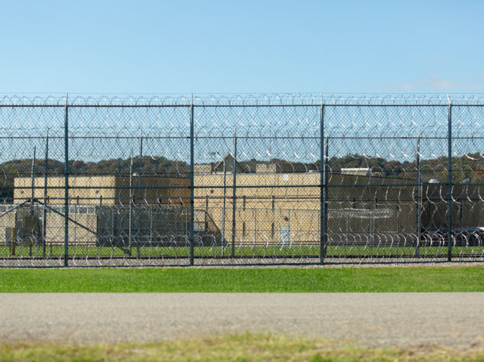 Tennessee prison barbed wire