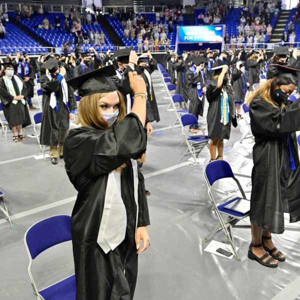 MTSU commencement