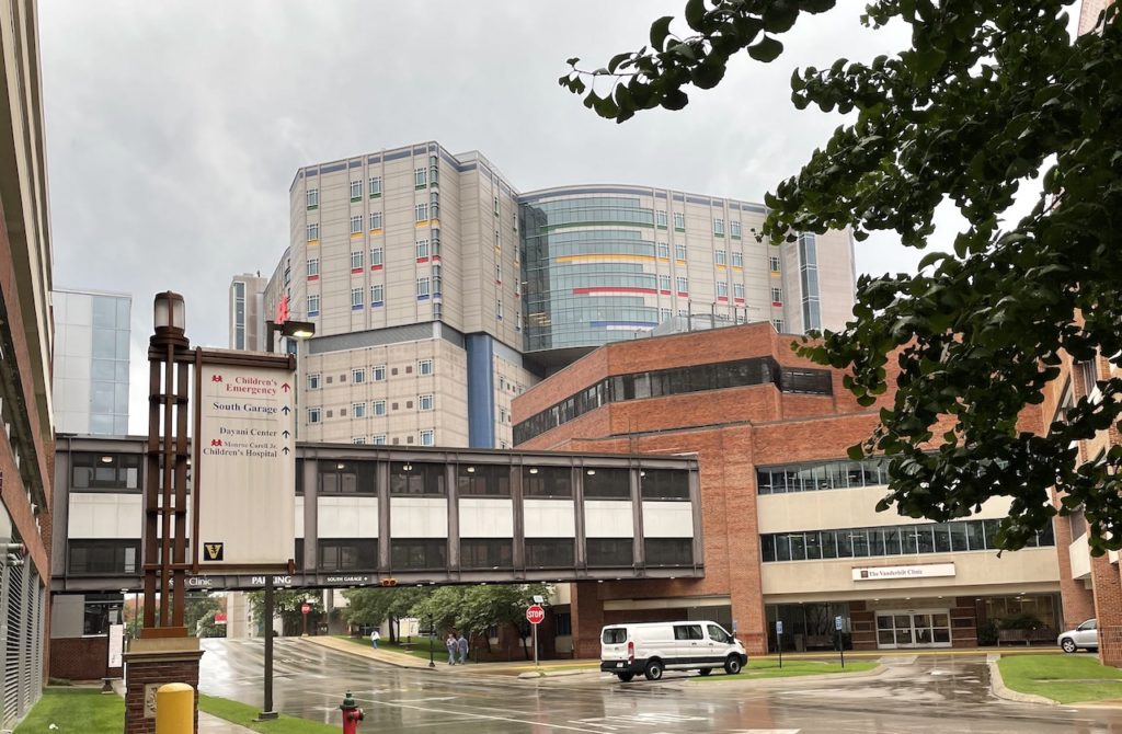 Republican lawmakers plan to strip Vanderbilt Hospital of child transgender  surgeries – Tennessee Lookout