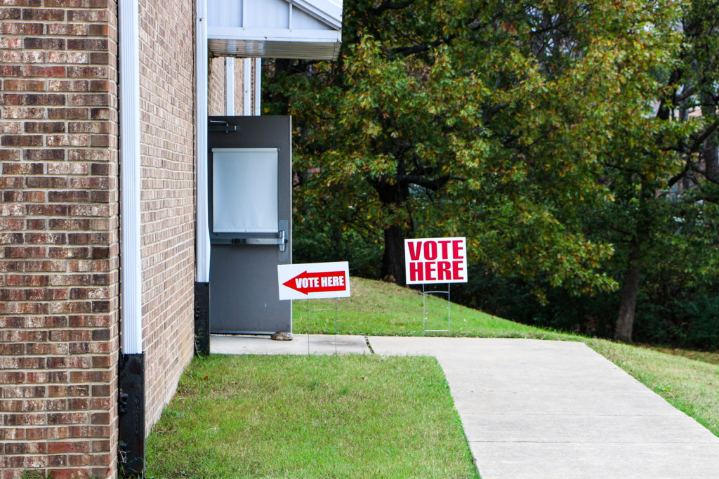 vote sign Tennessee