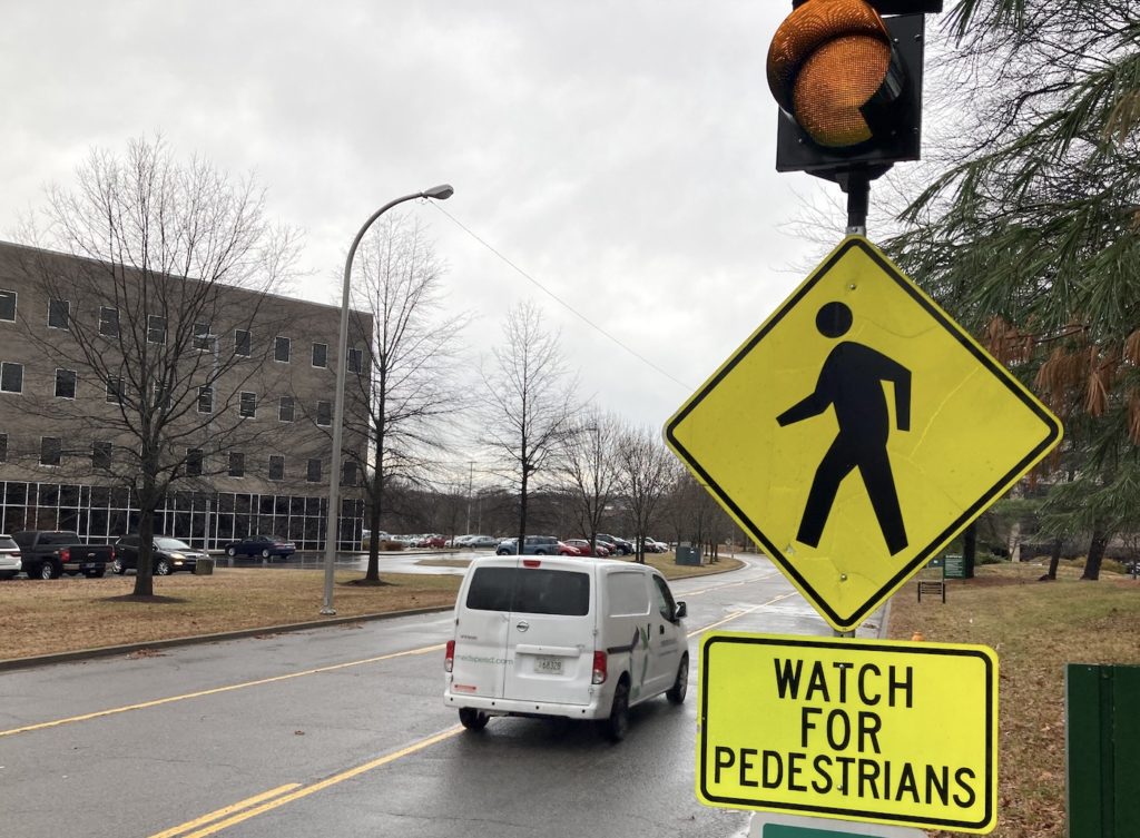 pedestrian crossing sign