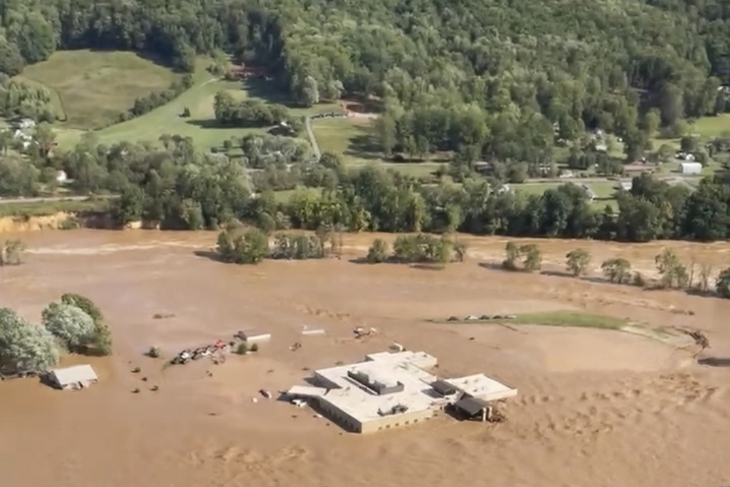 Helenes Flooding Swept Away 11 Workers At A Tennessee Factory Now The