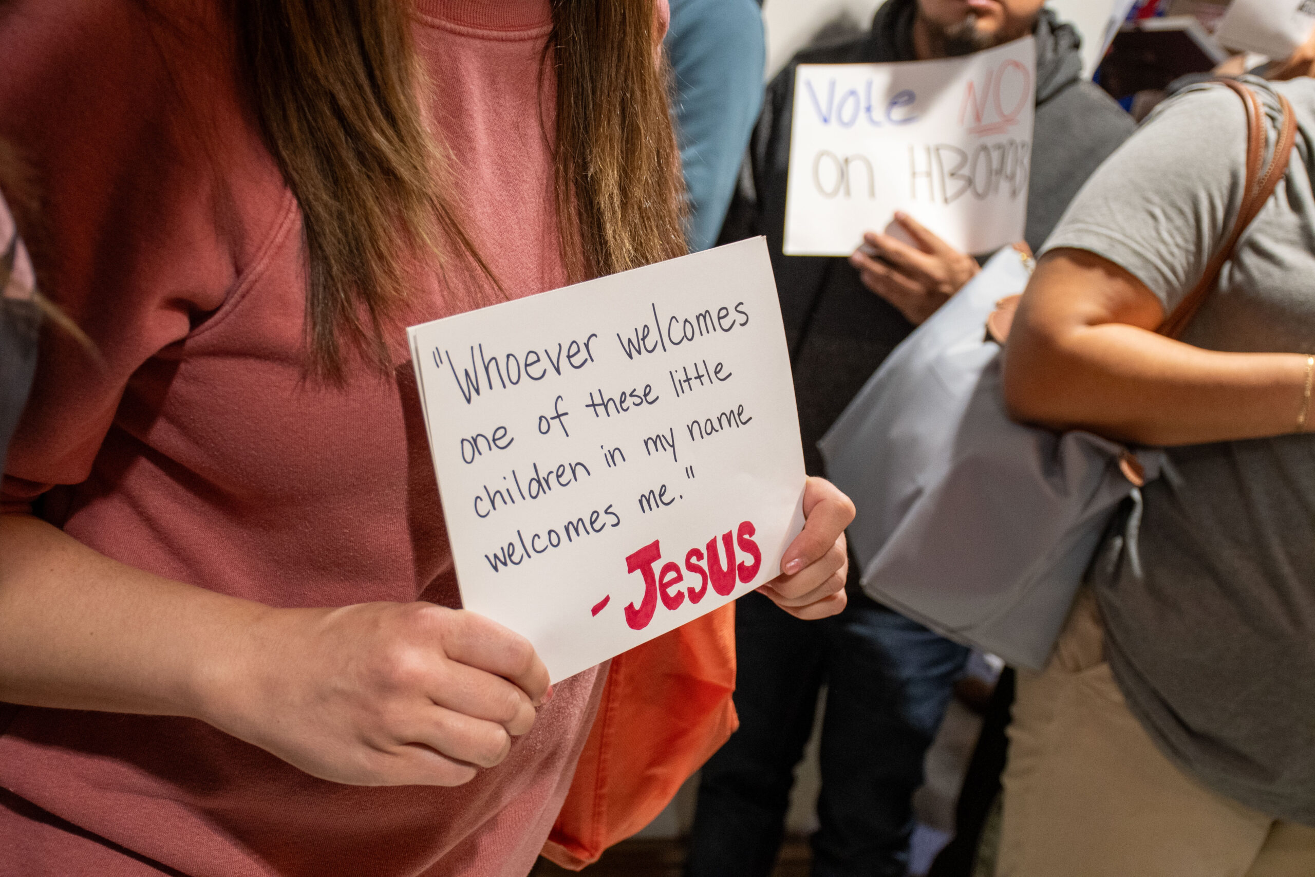 Doctors sue over Tennessee law requiring immigration status of sick and disabled children