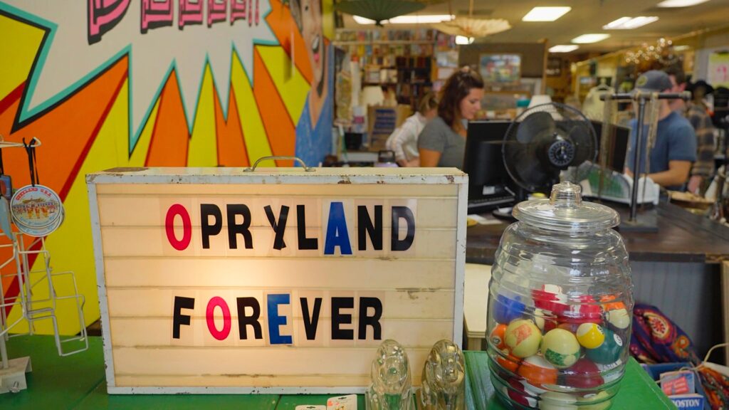 Opryland Forever sign