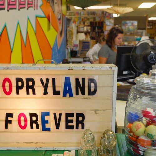 Opryland Forever sign