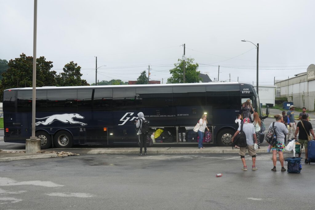 Passengers are dropped off in East Knoxville on July 22, 2026.