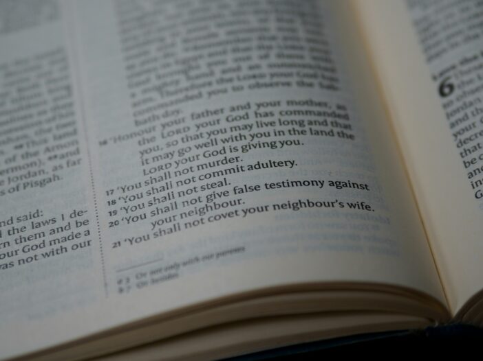 Bible: Ten Commandments
